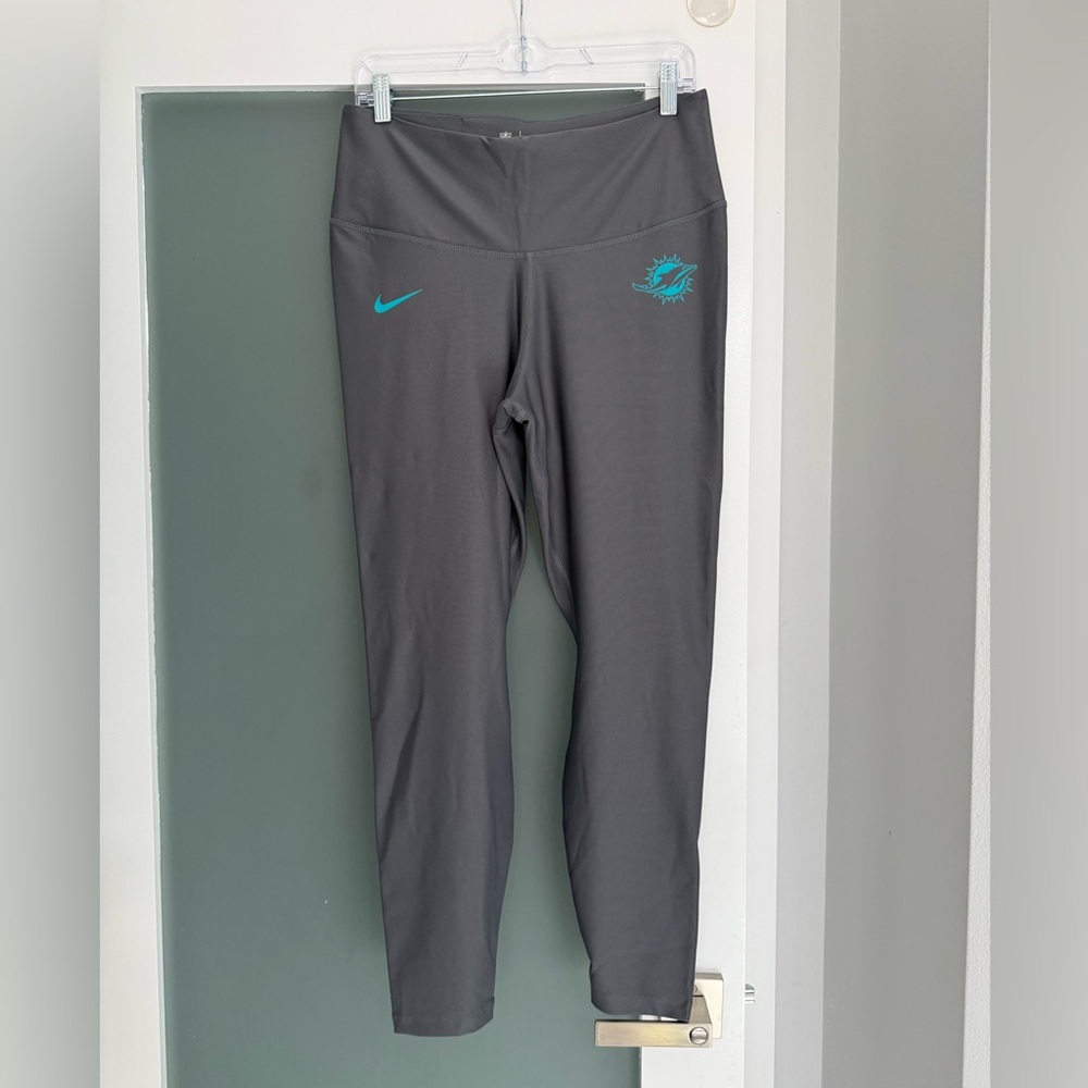 Grey Nike 90s Leggings